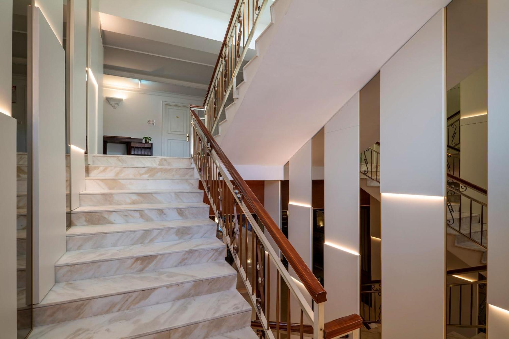 Hotel Delle Palme Лечче Экстерьер фото