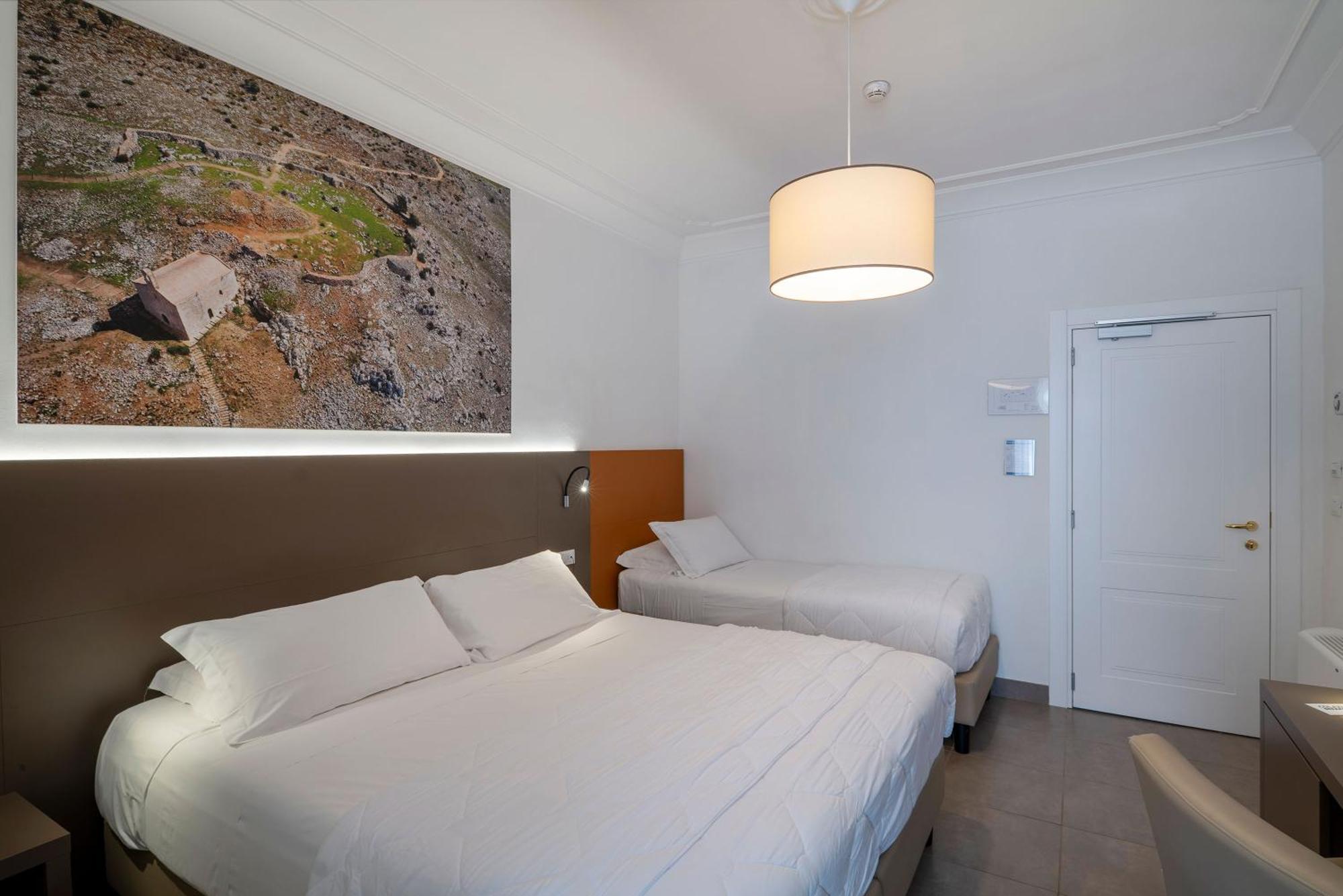 Hotel Delle Palme Лечче Экстерьер фото