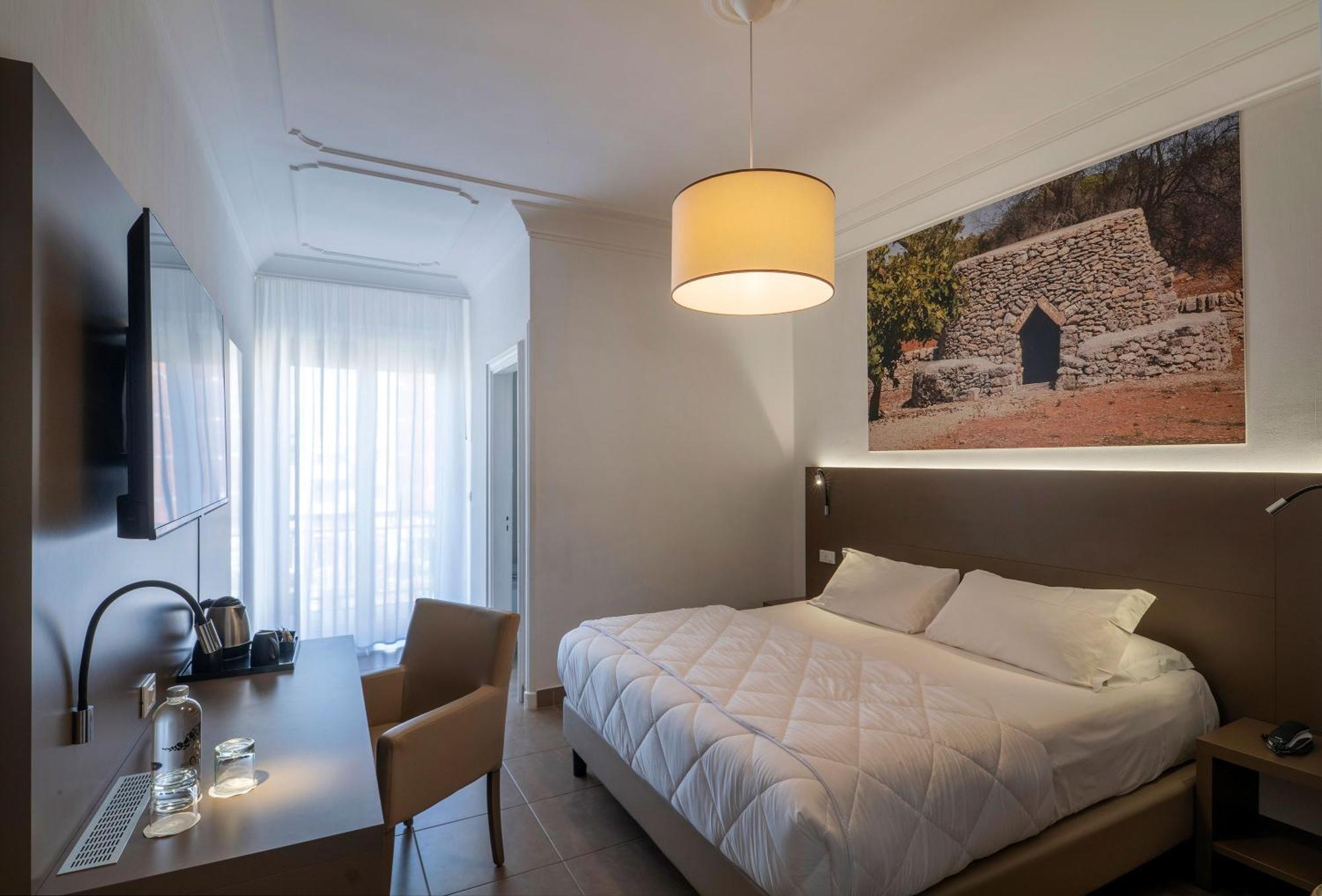 Hotel Delle Palme Лечче Экстерьер фото