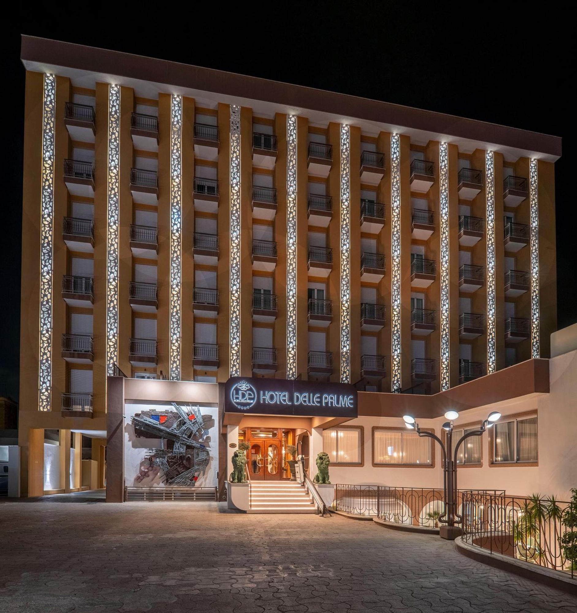 Hotel Delle Palme Лечче Экстерьер фото